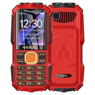 Un buen precio. YEEMI Q7 GSM 2G Función de teléfono Botones grandes 1.77''' Display Dual SIM 2400mAh linterna en línea